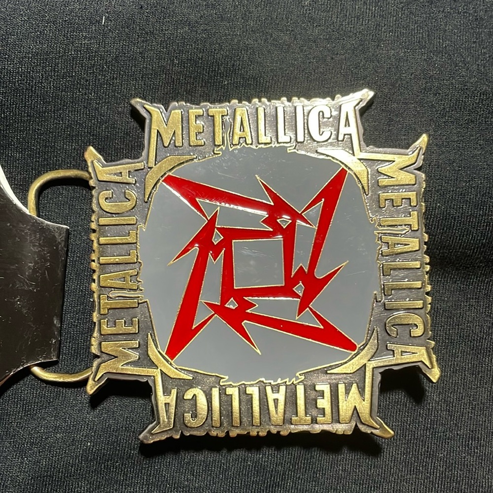 METALLICA - RED NINJA STAR BELT BUCKLE